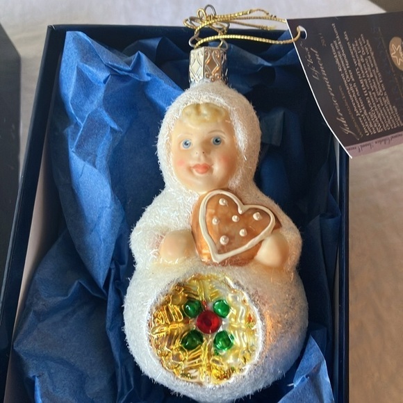 Inge Glass: Heirlooms- 2011 Snow Child Gingerbread/Heart GLASS Ornament- Germany - Picture 12 of 16
